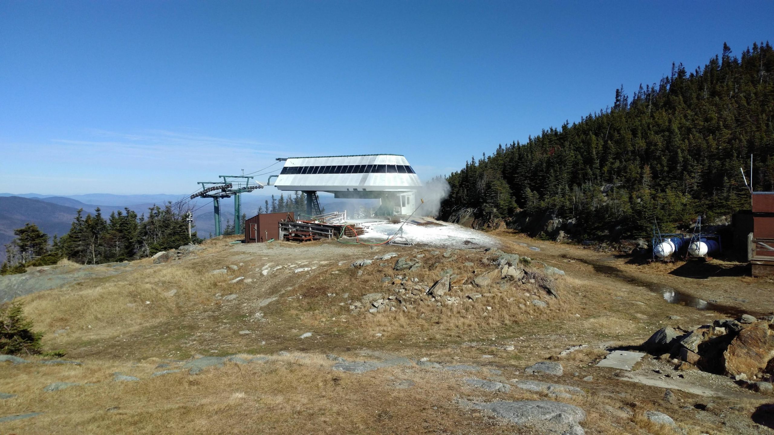 Hiked wildcat a few weeks ago when they were just starting to blow snow