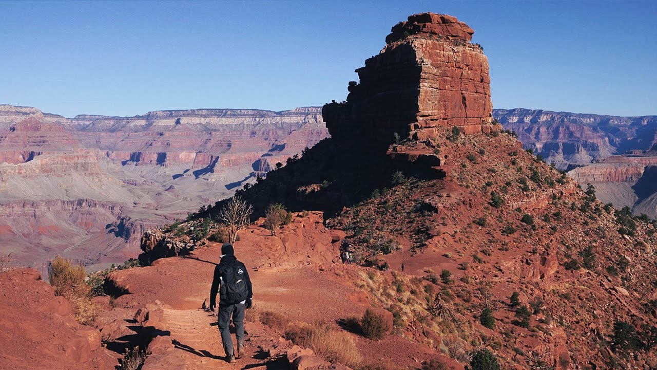 Hiking Alone in the Grand Canyon Rim to Rim