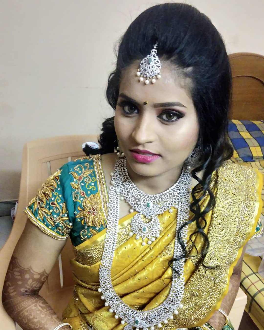 My cutie, kutty penny, beautiful bride Kavitha for her reception look. Mua nathiyamakeupartistryF…