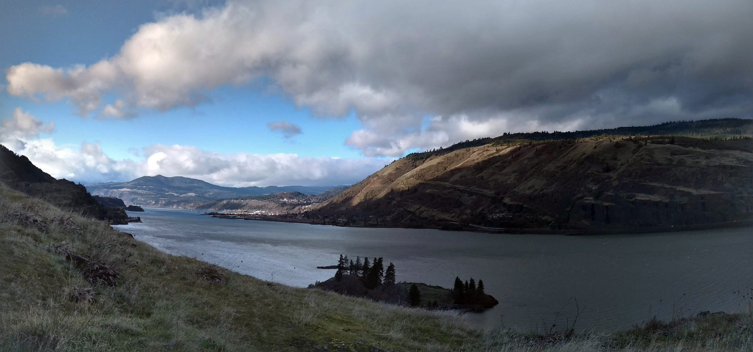 New Years hike at Mosier tunnels.