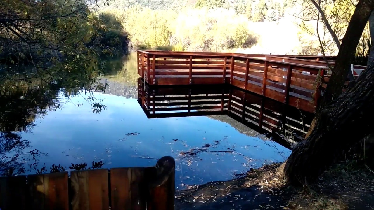 Hiking at Oak Glen Preserve near Palm Springs