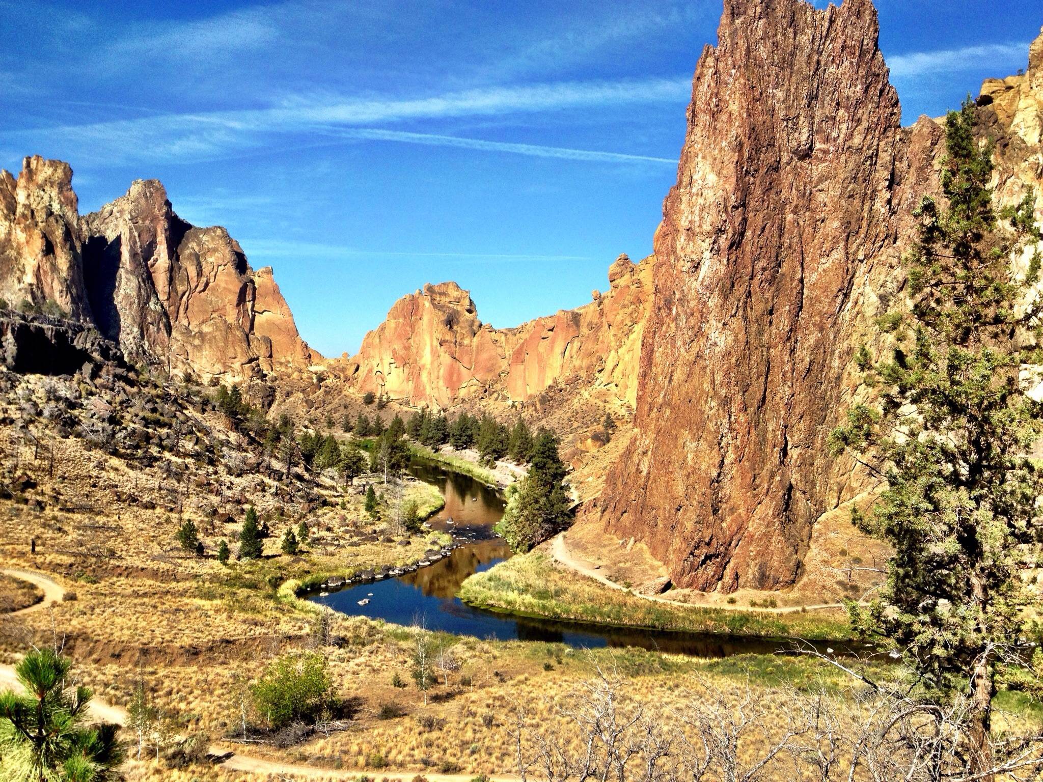 Hiked Misery Ridge trail, Smith Rock, Central Oregon, USA