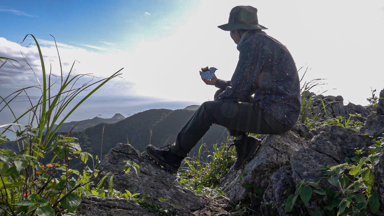 HIKING OKINAWA MT. KATSUU