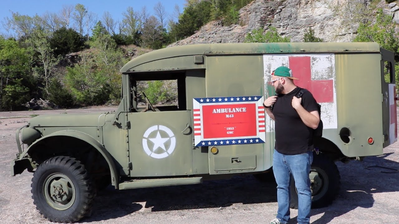 FOUND ABANDONED ARMY VEHICLES WHILE HIKING BRANSON, MO