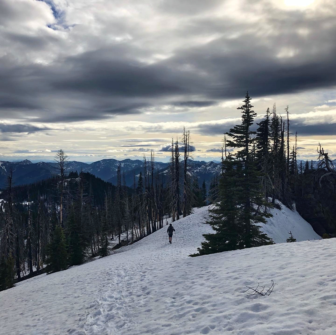 Hiking down from the summit of Jolly Mountain, Cascades WA 52420