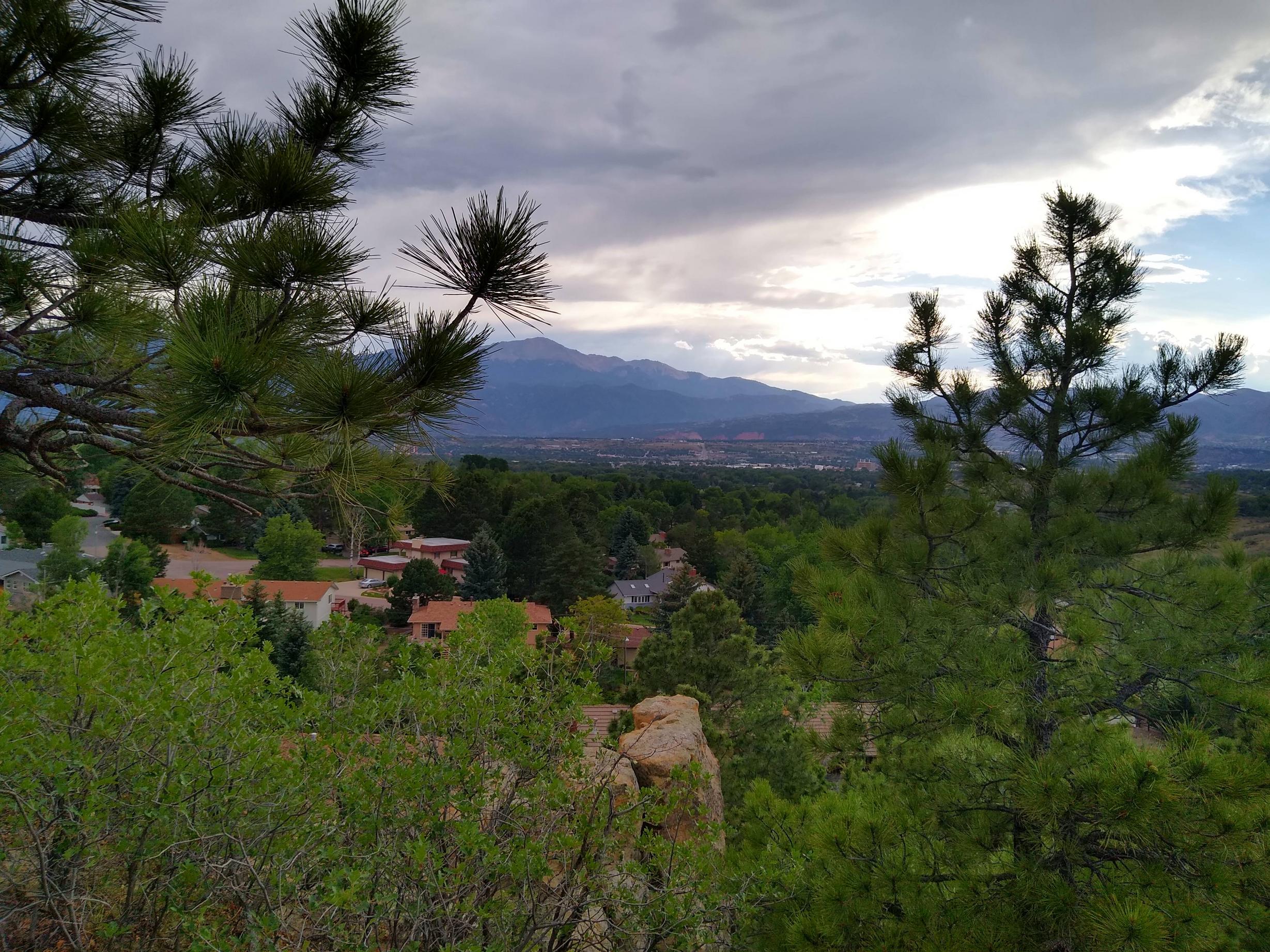 Golden hour hike in Palmer Park