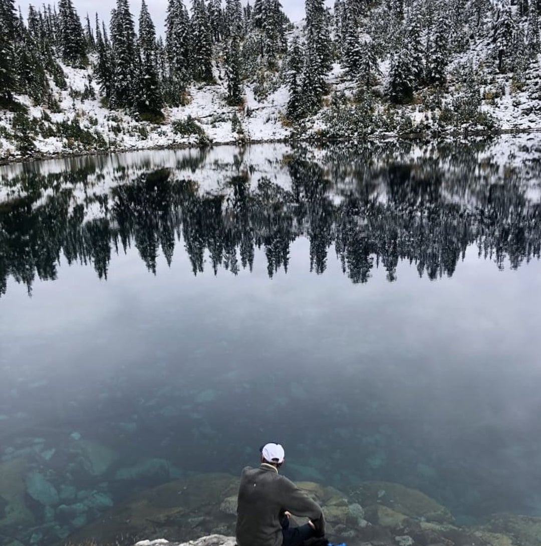 Alpine Lakes Wilderness WA. Staring into mirror