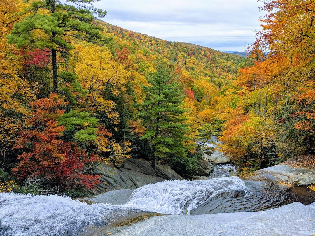 Upper Creek Falls, Linville Gorge, NC USA in autumn