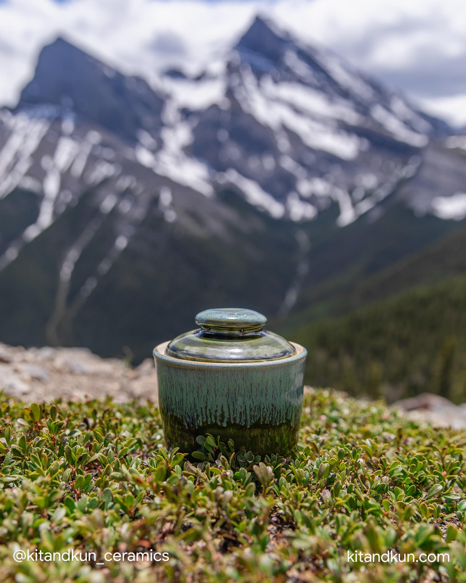 Do you guys ever hike with pots in your pack Some people at the top thought we were scattering ashes… Nope Just getting those pottery pics